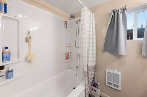 Bath - 1314 E Joseph Ave, Spokane, WA 99208 photo 2 of 2