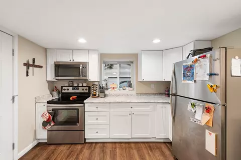 Kitchen - 1314 E Joseph Ave, Spokane, WA 99208 photo 3 of 3