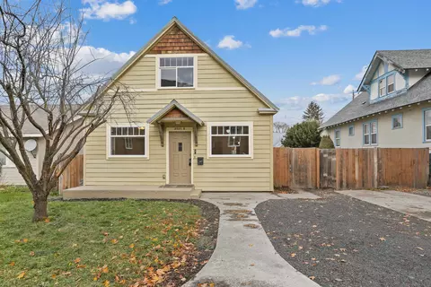 2721 E Queen Ave, Spokane, WA 99217