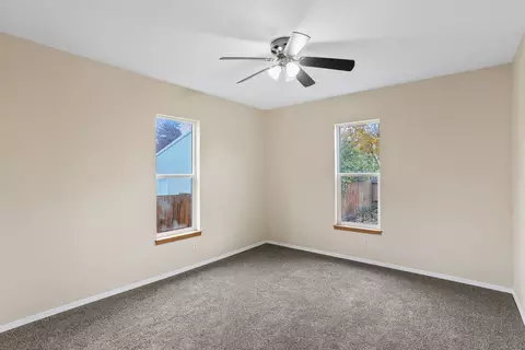Bedroom - 2721 E Queen Ave, Spokane, WA 99217 photo 3 of 8
