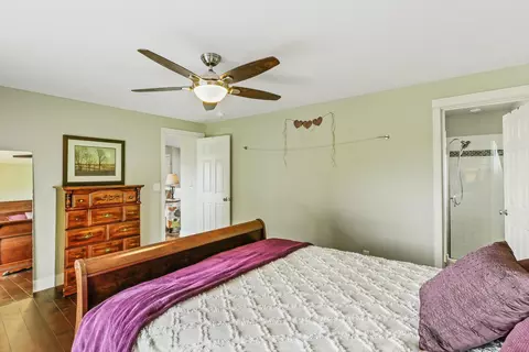 Bedroom - 18721 E 8th Ave, Spokane Valley, WA 99016 photo 1 of 6