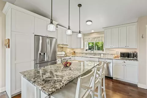 Kitchen - 18721 E 8th Ave, Spokane Valley, WA 99016 photo 1 of 2
