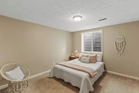 Bedroom - 18721 E 8th Ave, Spokane Valley, WA 99016 photo 6 of 6