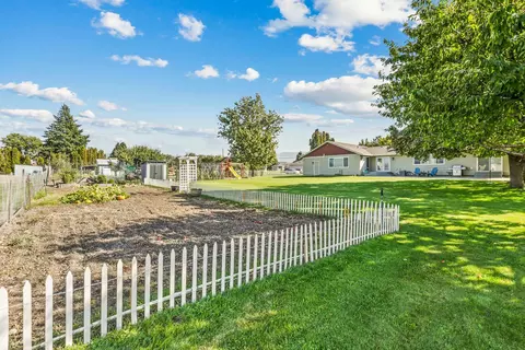 Exterior - 18721 E 8th Ave, Spokane Valley, WA 99016 photo 9 of 14