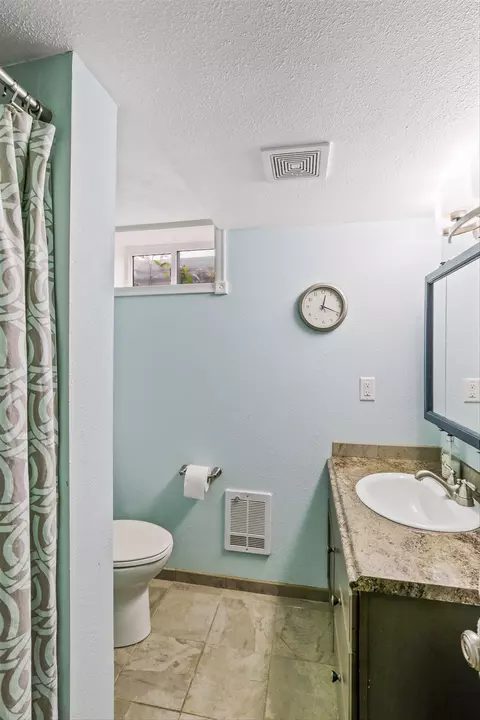 Bath - 18721 E 8th Ave, Spokane Valley, WA 99016 photo 4 of 4