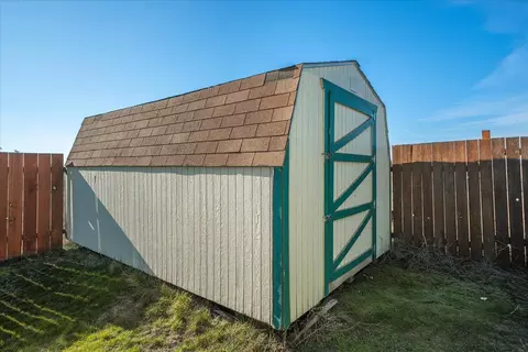 Exterior - 3508 E Sanson Ave, Spokane, WA 99217 photo 5 of 5