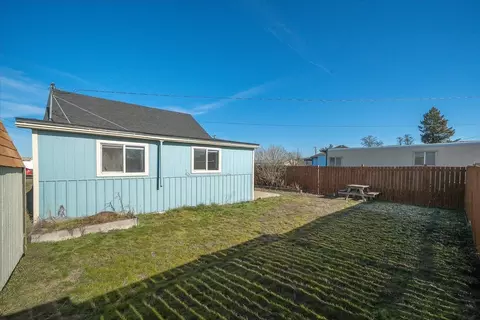 Exterior - 3508 E Sanson Ave, Spokane, WA 99217 photo 4 of 5