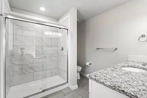 Bath - 4720 E Frederick Ave, Spokane, WA 99217 photo 1 of 4