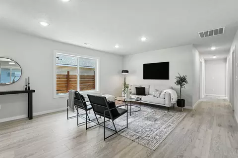 Living - 4720 E Frederick Ave, Spokane, WA 99217 photo 1 of 1