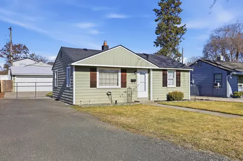 1411 E Nebraska Ave, Spokane, WA 99208 photo 2