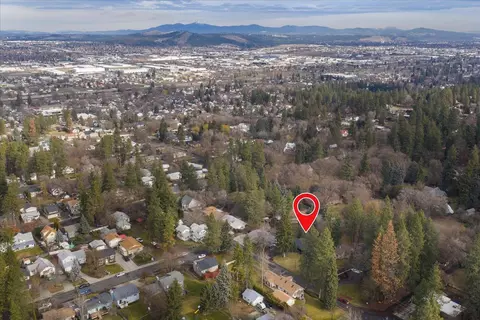 View/Area - 1307 S Crestline St, Spokane, WA 99202 photo 2 of 3