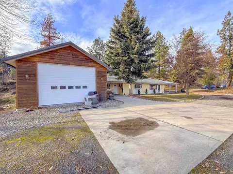 Exterior - 41 Eagle Ln, Kettle Falls, WA 99141 photo 3 of 4