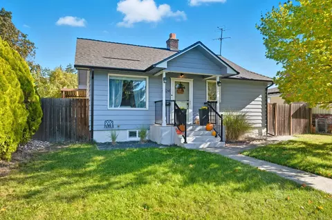 4424 N Monroe St, Spokane, WA 99205