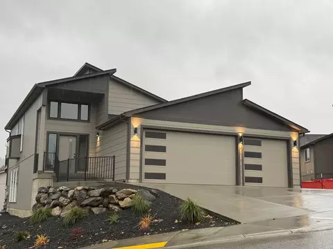 3202 S Custer Ln, Spokane, WA 99203