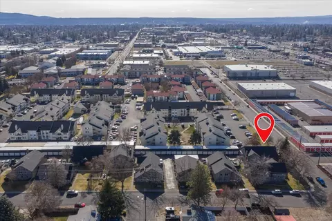 View/Area - 102 E Weile Ave #4, Spokane, WA 99208 photo 5 of 11