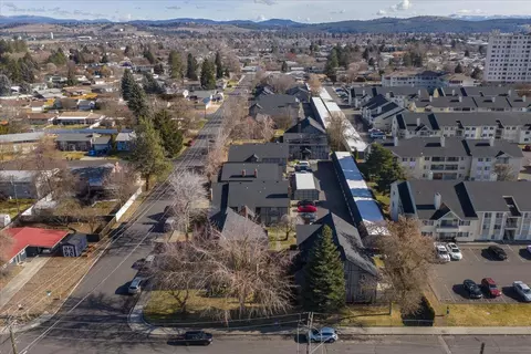 View/Area - 102 E Weile Ave #4, Spokane, WA 99208 photo 4 of 11