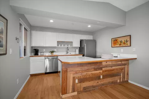 Kitchen - 102 E Weile Ave #4, Spokane, WA 99208 photo 1 of 3