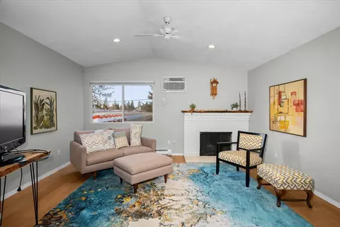 Living - 102 E Weile Ave #4, Spokane, WA 99208 photo 3 of 3
