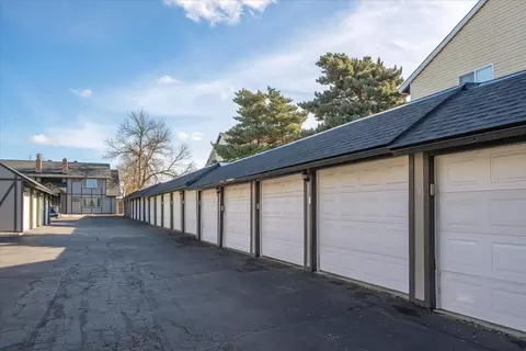 Exterior - 102 E Weile Ave #4, Spokane, WA 99208 photo 6 of 13