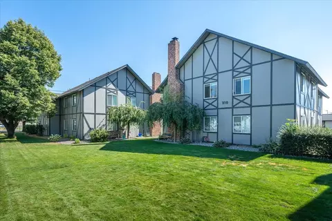 Exterior - 102 E Weile Ave #4, Spokane, WA 99208 photo 11 of 13