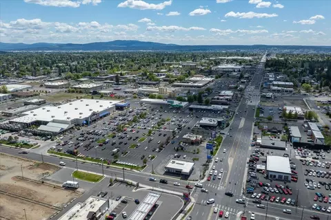 View/Area - 102 E Weile Ave #4, Spokane, WA 99208 photo 7 of 11