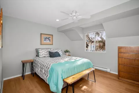 Bedroom - 102 E Weile Ave #4, Spokane, WA 99208 photo 3 of 3