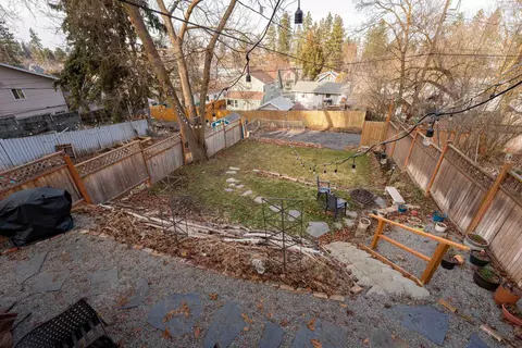 Exterior - 807 E 11th Ave, Spokane, WA 99202 photo 6 of 19