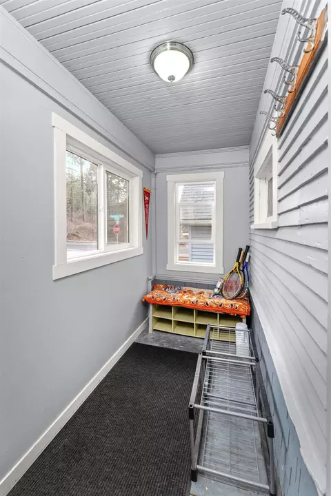 Entry Way - 807 E 11th Ave, Spokane, WA 99202 photo 2 of 2
