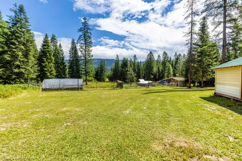 263 Fourspots Rd, Cusick, WA 99119 photo 34