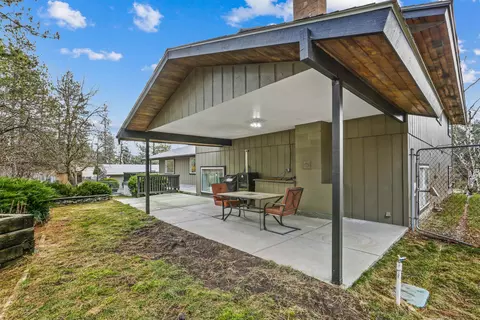 Exterior - 216 W Fleming Ave, Colbert, WA 99005 photo 6 of 8
