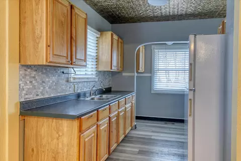 Kitchen - 4107 E 2nd Ave, Spokane, WA 99202 photo 1 of 3