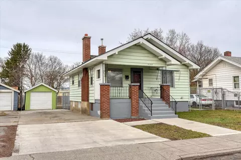4107 E 2nd Ave, Spokane, WA 99202
