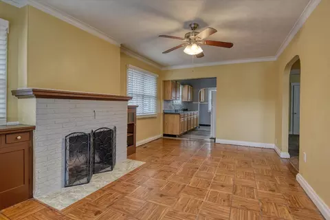 Living - 4107 E 2nd Ave, Spokane, WA 99202 photo 3 of 5