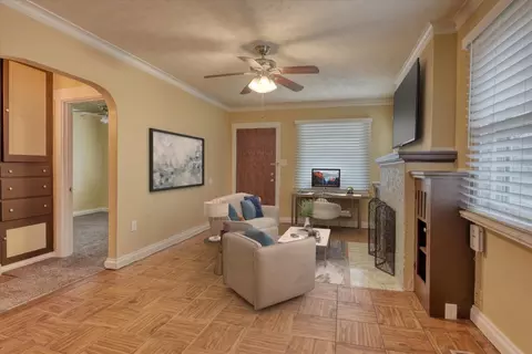 Living - 4107 E 2nd Ave, Spokane, WA 99202 photo 2 of 5