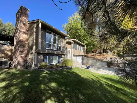 Exterior - 4510 W Alpine Dr, Spokane, WA 99208 photo 5 of 15