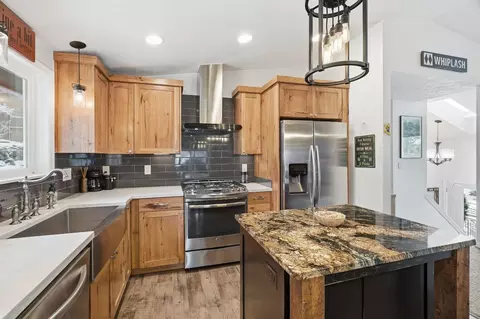 Kitchen - 4510 W Alpine Dr, Spokane, WA 99208 photo 4 of 7
