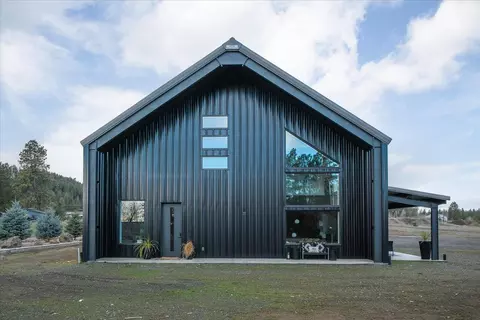 Exterior - 618 E Washington Rd, Spokane, WA 99224 photo 7 of 7