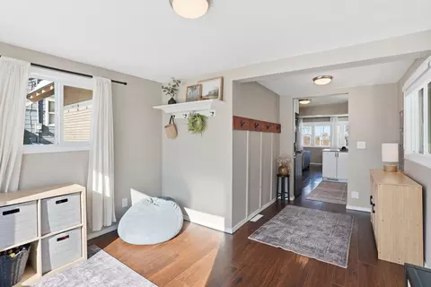 Entry Way - 3214 E 29th Ave, Spokane, WA 99223 photo 3 of 3