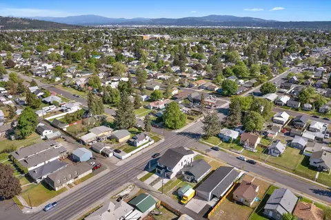 View/Area - 921 Everett Ave #923 E EVERETT AVE, Spokane, WA 99207 photo 5 of 9