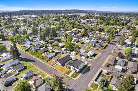 View/Area - 921 Everett Ave #923 E EVERETT AVE, Spokane, WA 99207 photo 8 of 9