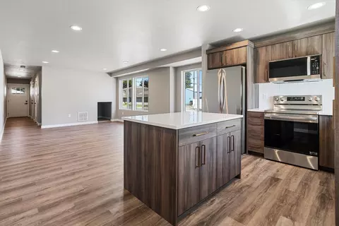 Kitchen - 921 Everett Ave #923 E EVERETT AVE, Spokane, WA 99207 photo 7 of 7