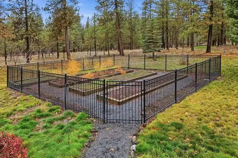 Exterior - 1813 Estates Rd, Spokane, WA 99224 photo 7 of 7