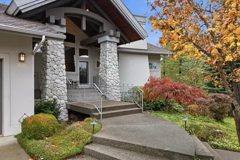 Exterior - 1813 Estates Rd, Spokane, WA 99224 photo 4 of 7