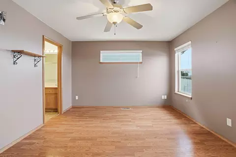 9216 N Oak St, Spokane, WA 99208 photo 16