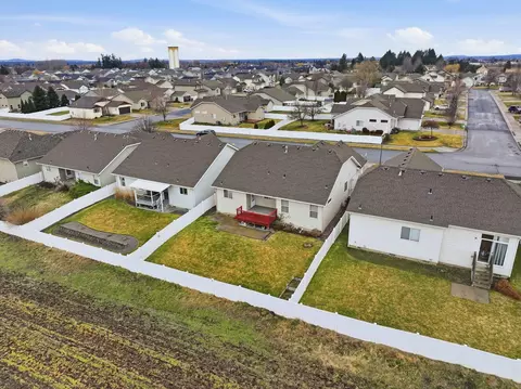 9216 N Oak St, Spokane, WA 99208 photo 41