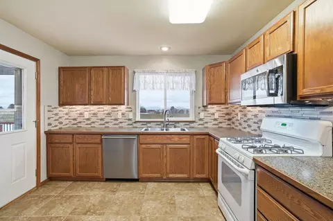 9216 N Oak St, Spokane, WA 99208 photo 10