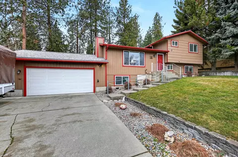 Exterior - 515 E Shenandoah Dr, Spokane, WA 99208 photo 1 of 11