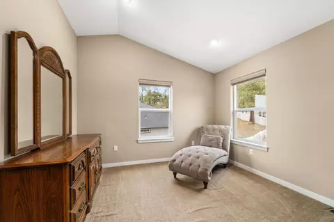 Bedroom - 110 E Sapphire Ln, Spokane, WA 99208 photo 5 of 5