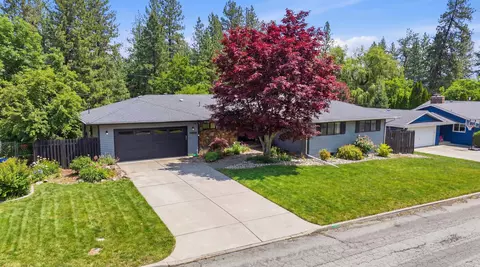1822 W Toni Rae Dr, Spokane, WA 99208