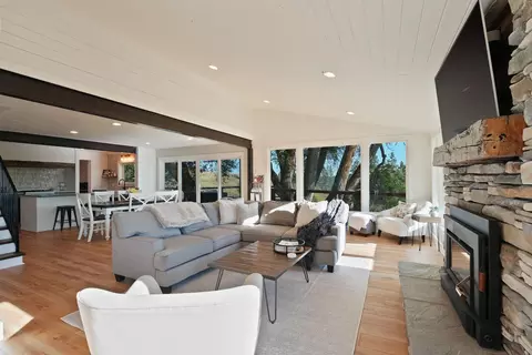 Living - 2206 E Pine Hill Ln, Spokane, WA 99224 photo 1 of 4